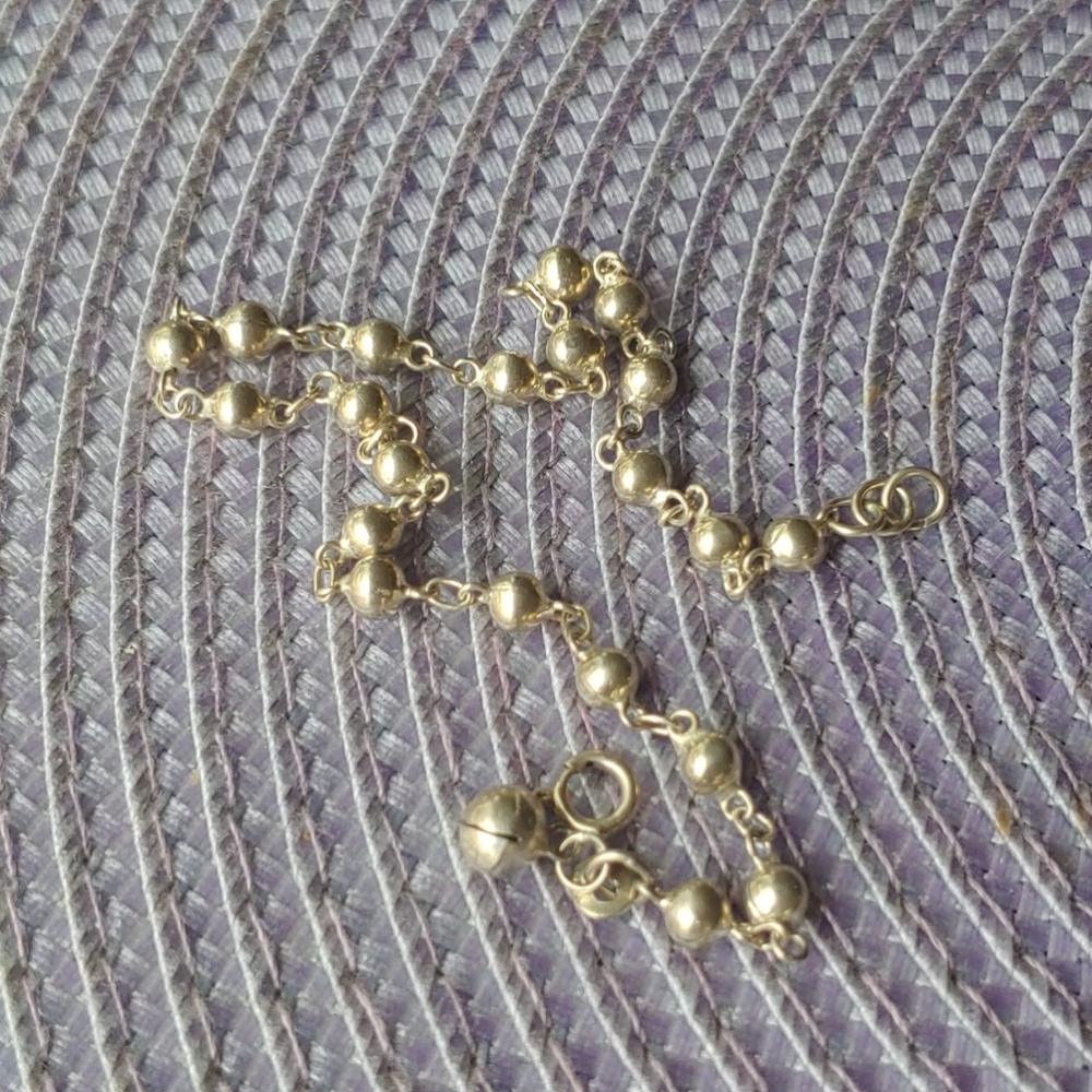 Ankle bracelet